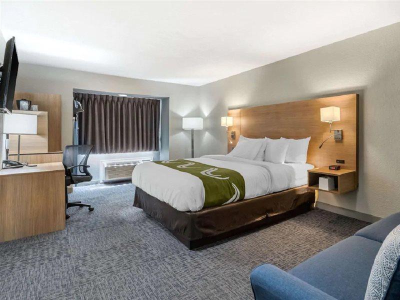 Quality Inn Downtown - Near Market Square サンアントニオ エクステリア 写真