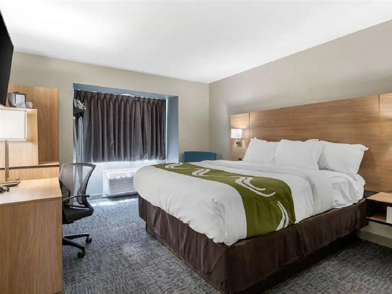 Quality Inn Downtown - Near Market Square サンアントニオ エクステリア 写真