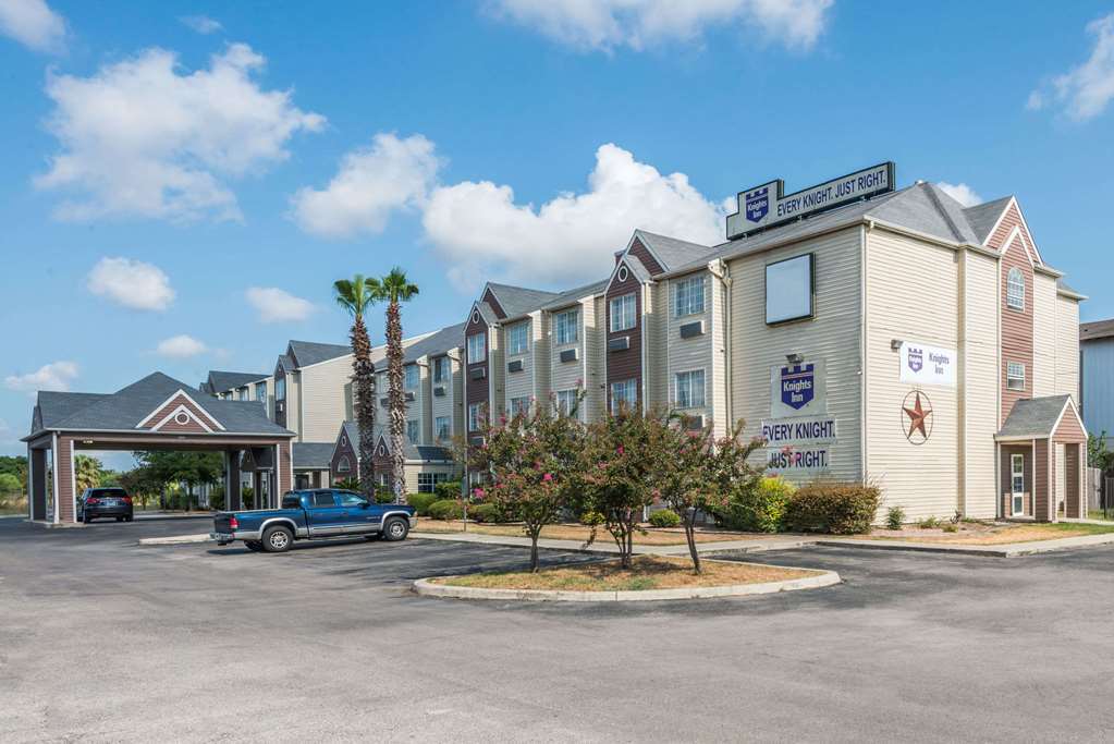 Quality Inn Downtown - Near Market Square サンアントニオ エクステリア 写真
