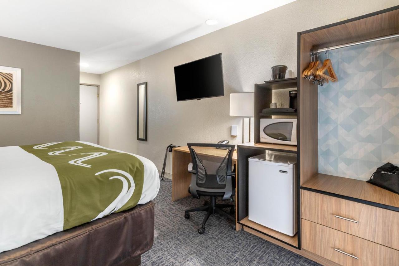 Quality Inn Downtown - Near Market Square サンアントニオ エクステリア 写真